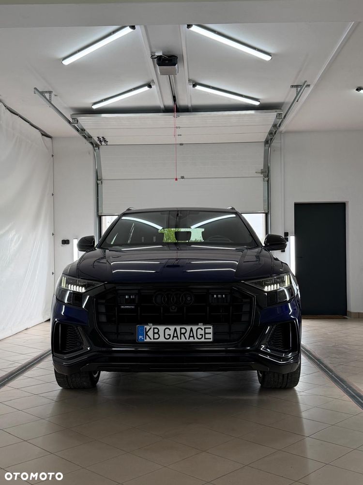Audi Q8 - 17