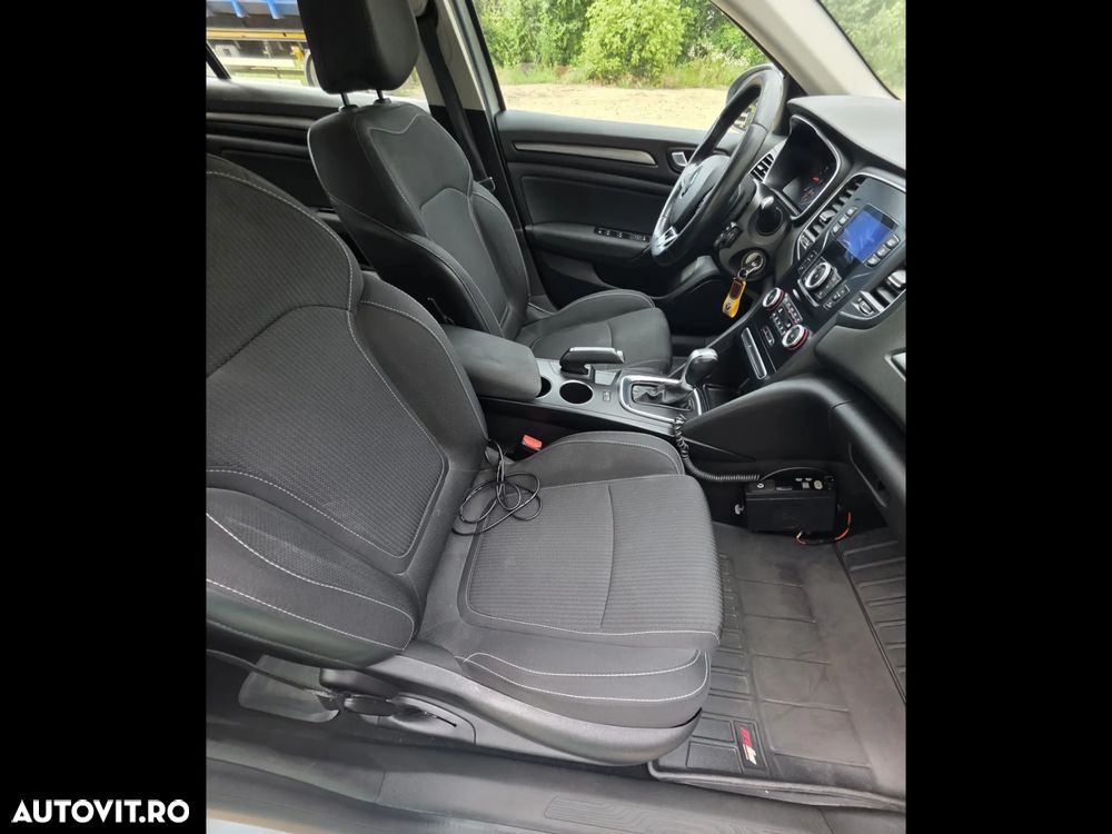 Renault Megane - 7