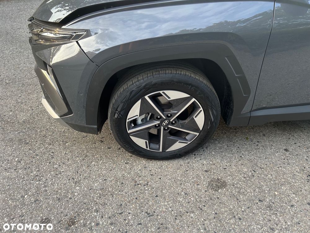 Hyundai Tucson 1.6 T-GDi HEV Executive 2WD - 35