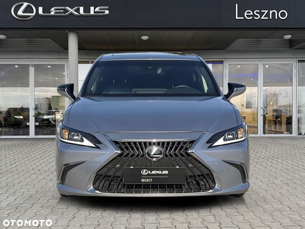 Lexus ES 300h Business Edition - 7