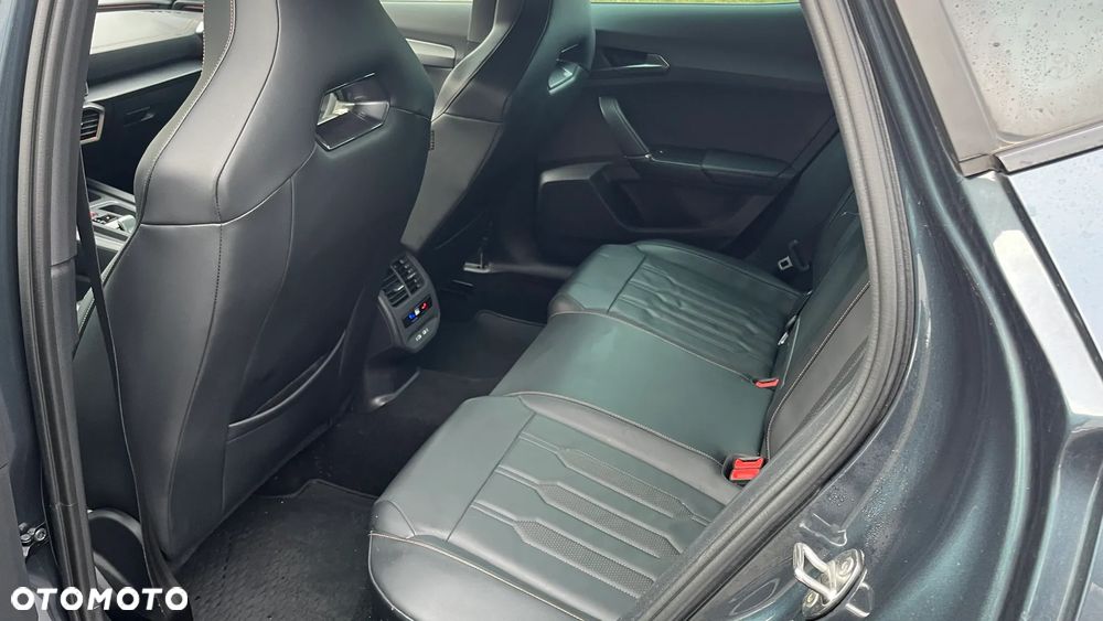 Cupra Formentor 1.4 e-Hybrid DSG Priority - 14