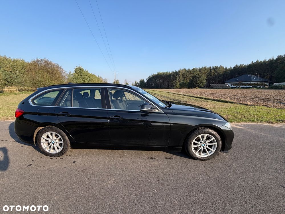BMW Seria 3 320d Luxury Line - 7