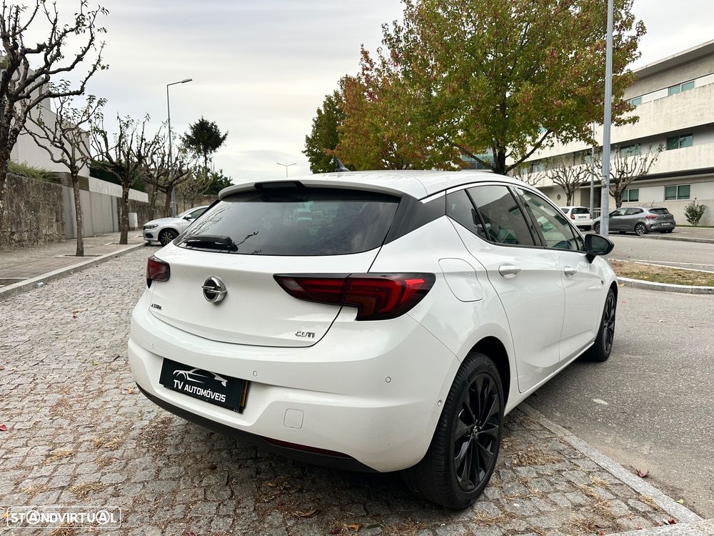 Opel Astra 1.6 CDTI Dynamic Sport S/S - 10
