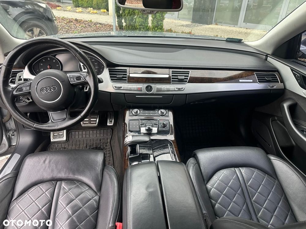 Audi A8 4.2 FSI Quattro - 8