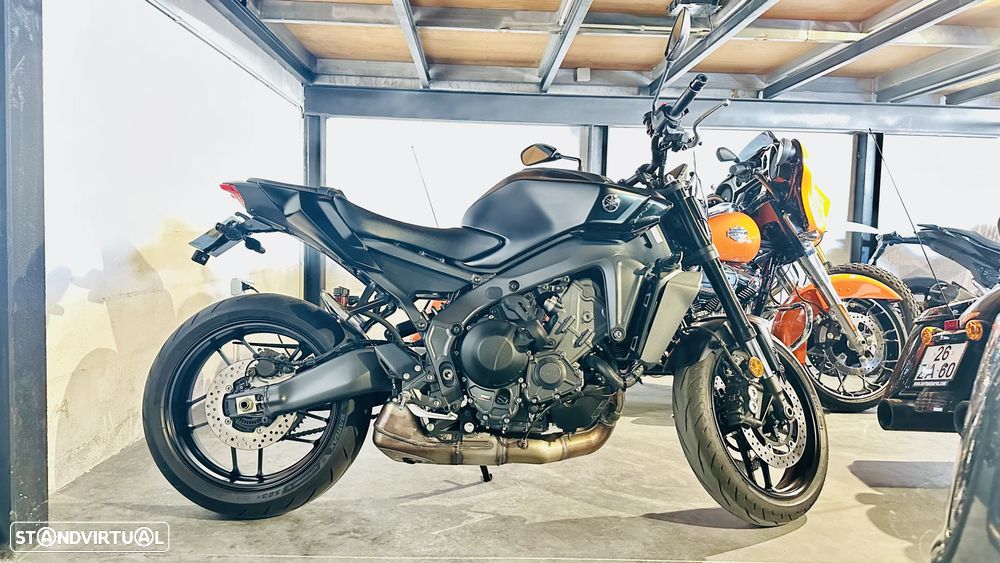 Yamaha MT-09 Y-AMT - 2