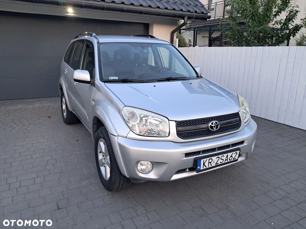 Toyota RAV4 2.0 VVT-i 4x4 - 2