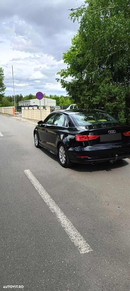 Audi A3 1.6 TDI clean Attraction - 3
