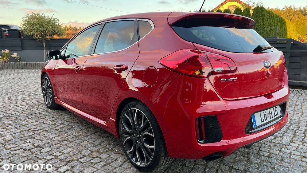 Kia Ceed - 6
