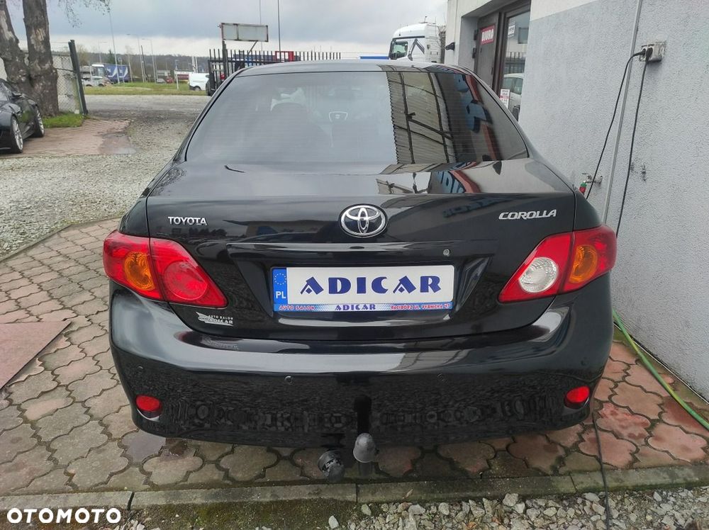 Toyota Corolla - 5