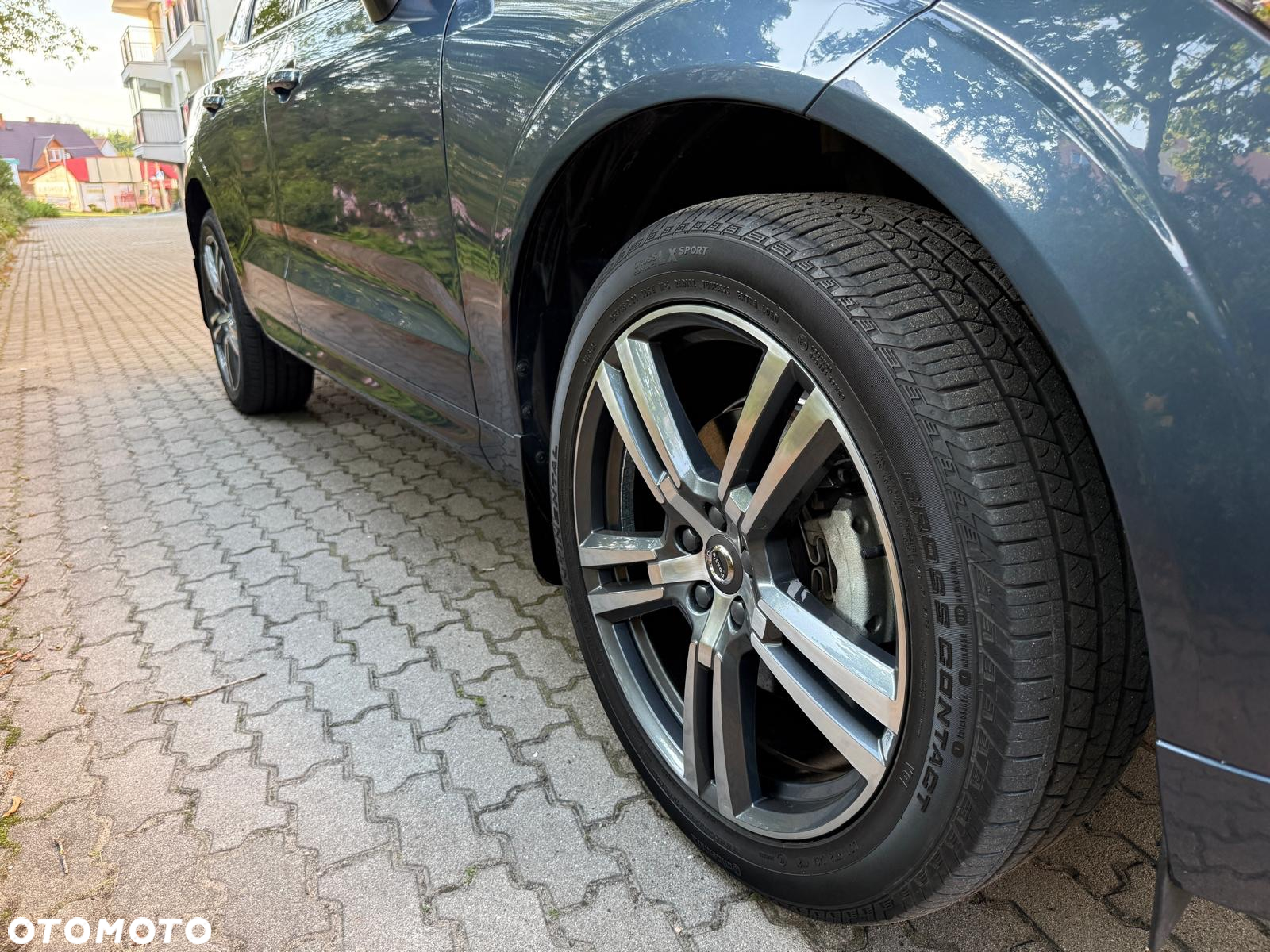Volvo XC 60 T5 AWD Geartronic Momentum - 25