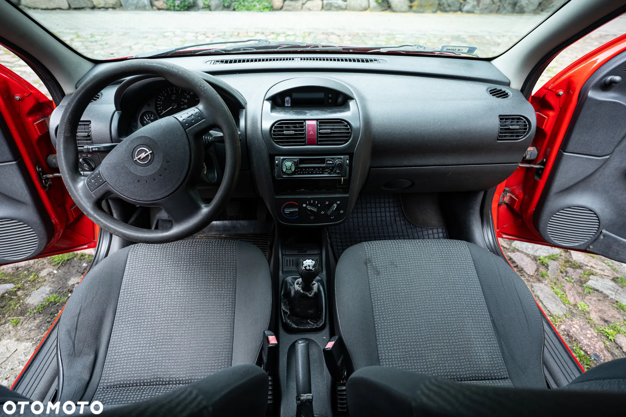 Opel Corsa 1.0 12V Base / Start - 19