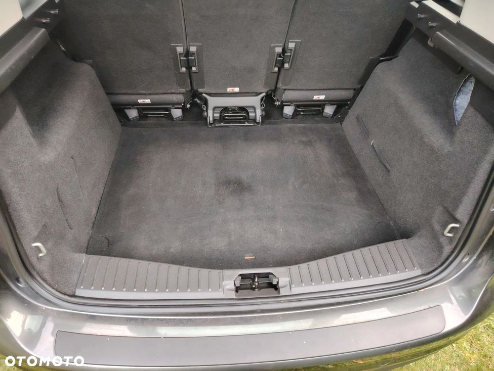 Ford C-MAX - 30
