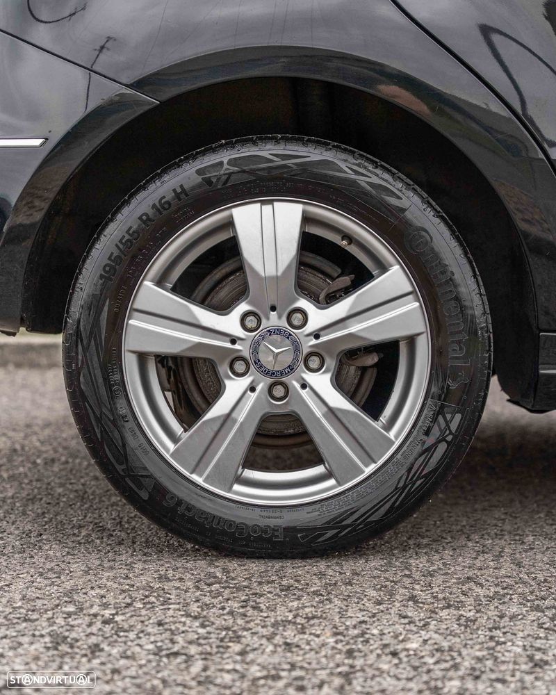 Mercedes-Benz A 180 CDI Autotronic Avantgarde - 32