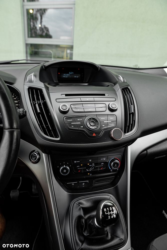 Ford Kuga 1.5 EcoBoost FWD Trend ASS - 34