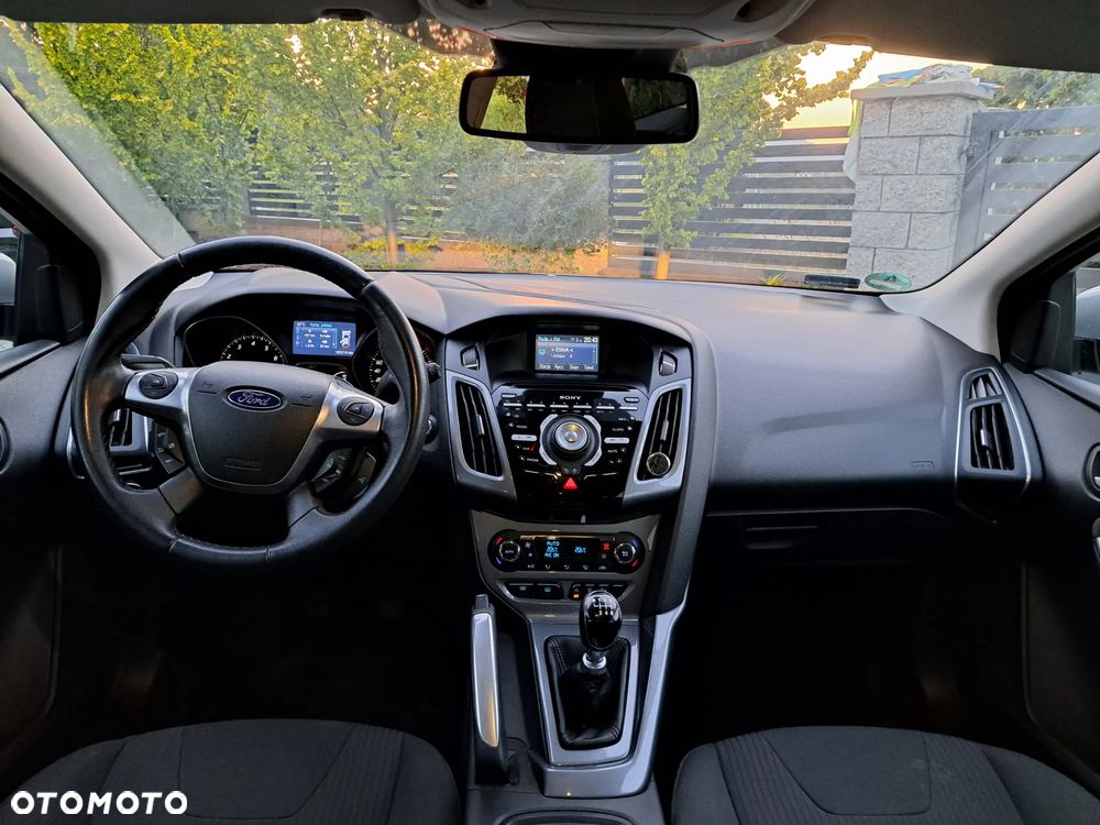 Ford Focus 1.6 EcoBoost Titanium - 5