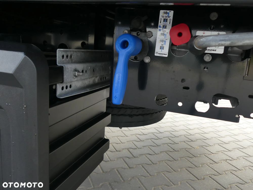 Krone MEGA / FIRANKA / OŚ PODNOSZONA / DACH PODNOSZONY / - 22