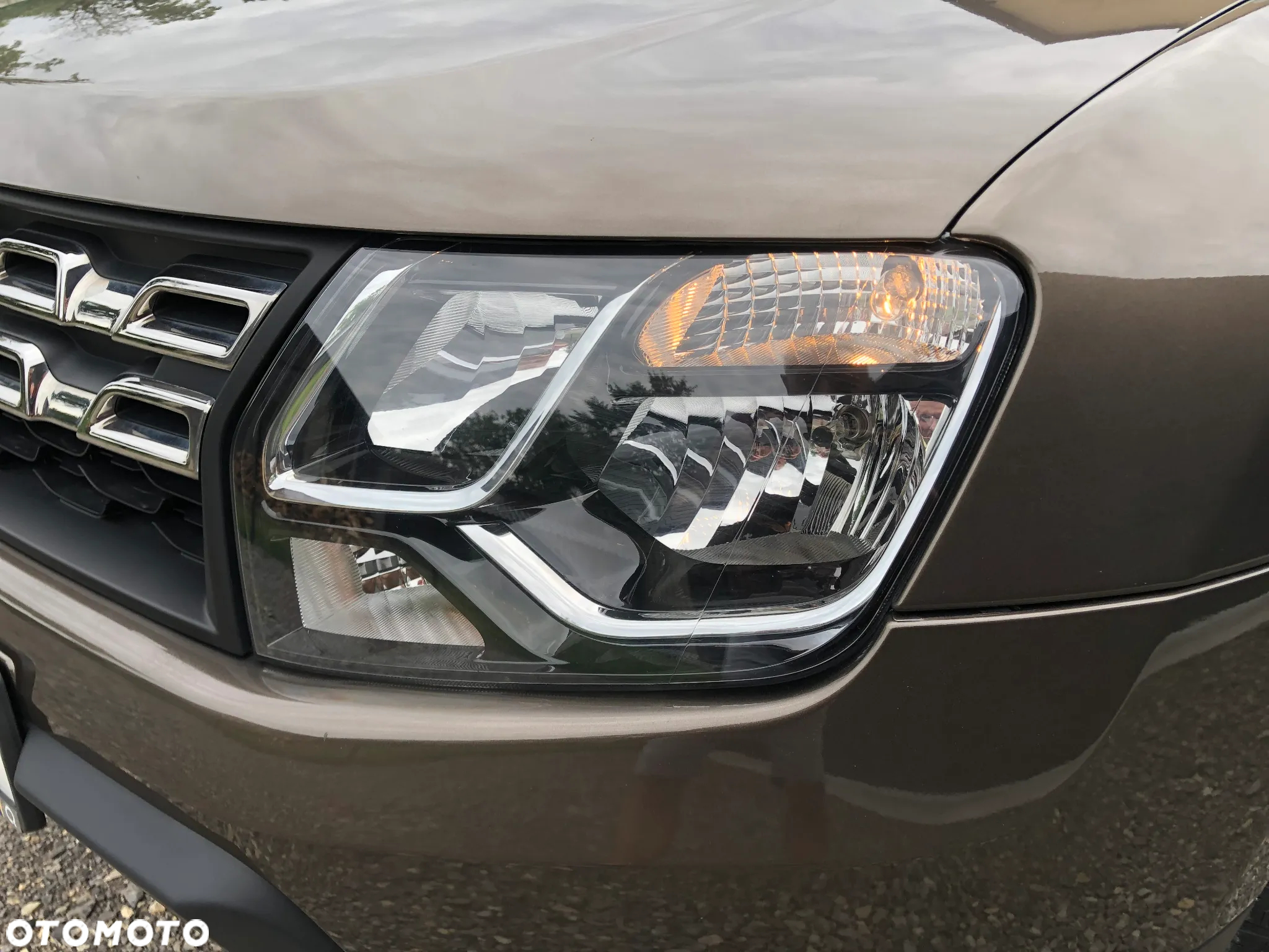 Dacia Duster 1.6 SCe Laureate S&S - 19