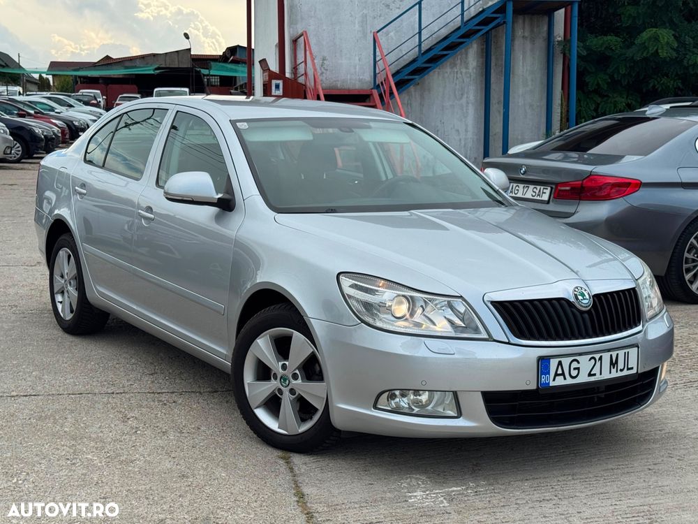 Skoda Octavia 1.6 TDI DPF Ambition Green tec - 1