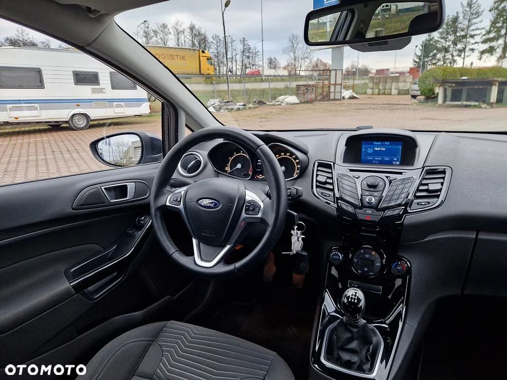 Ford Fiesta - 18