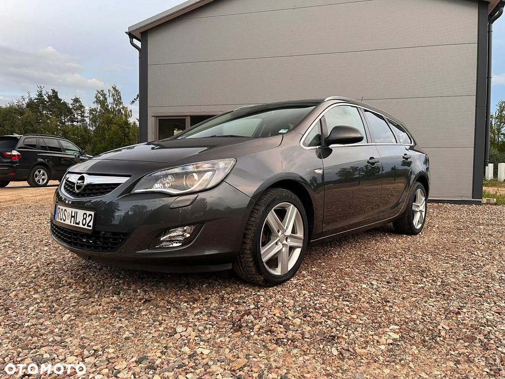 Opel Astra 2.0 CDTI DPF Cosmo - 3