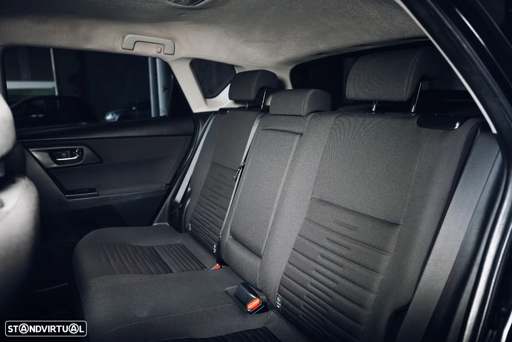 Toyota Auris 1.8 HSD Sport+Navi - 35