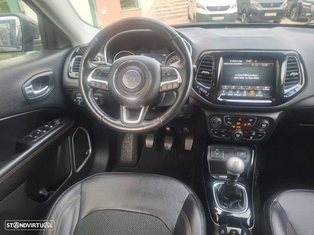 Jeep Compass 1.6 M-Jet Limited - 9