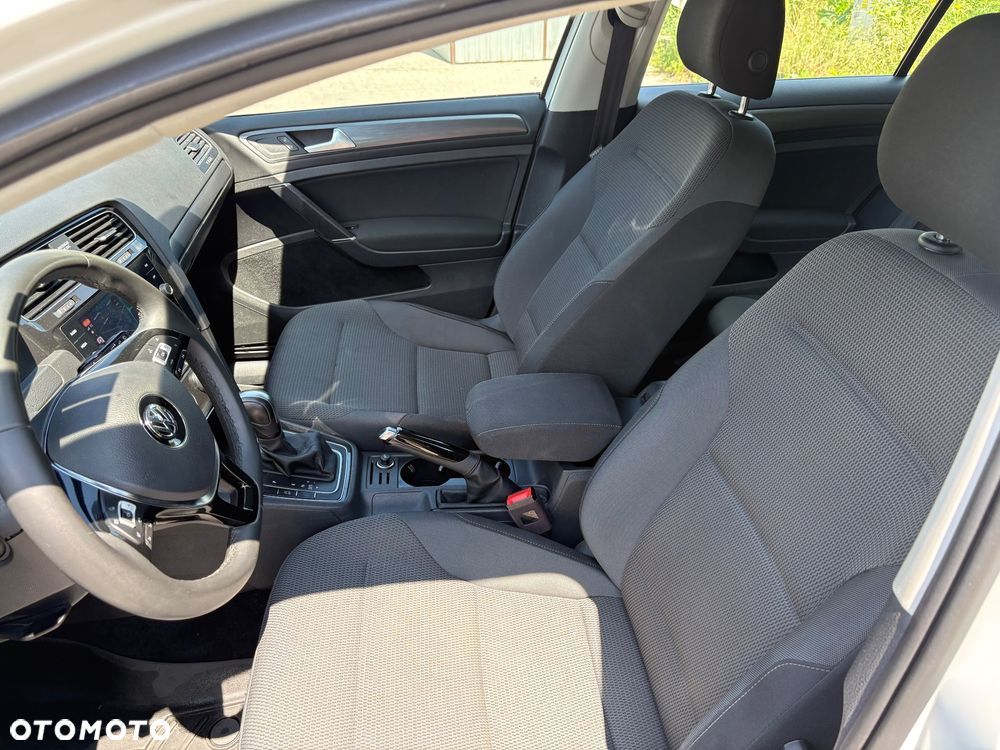Volkswagen Golf 1.4 TSI BMT Highline DSG - 18