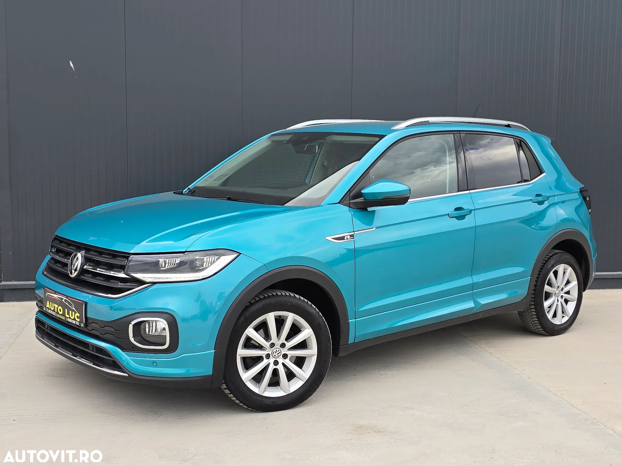Volkswagen T-Cross - 1