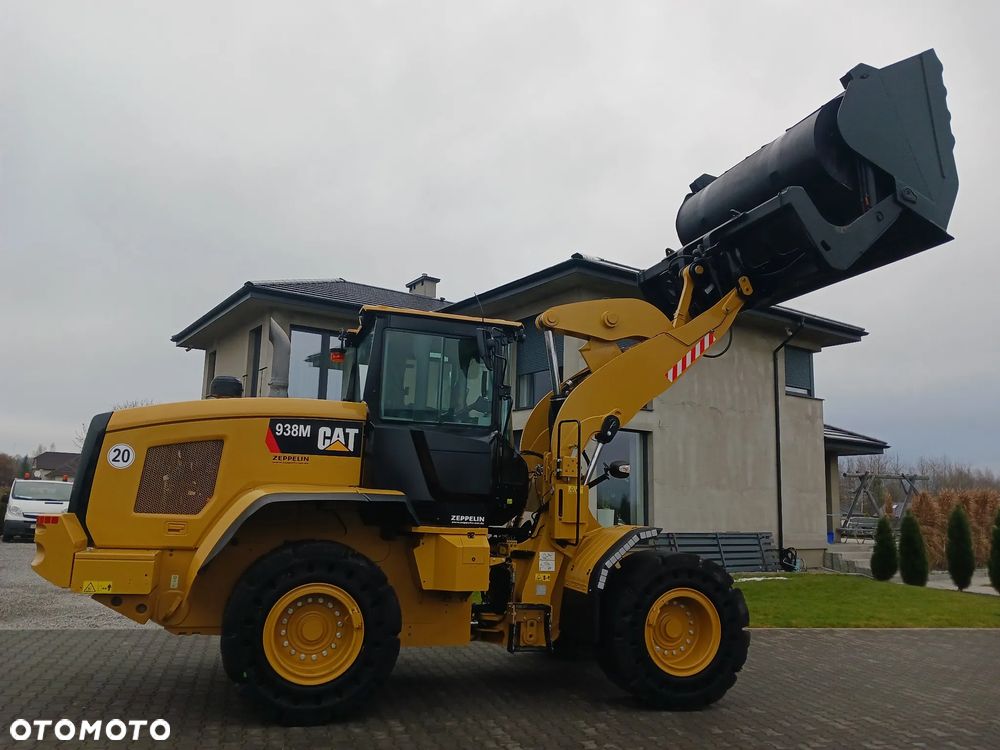 Caterpillar 938 M - 25