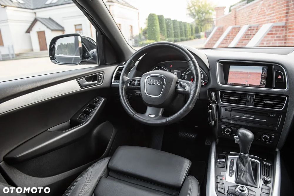 Audi Q5 3.0 TDI Quattro S tronic - 27