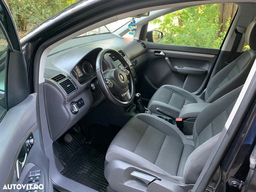 Volkswagen Touran 1.6 TDI Comfortline - 7