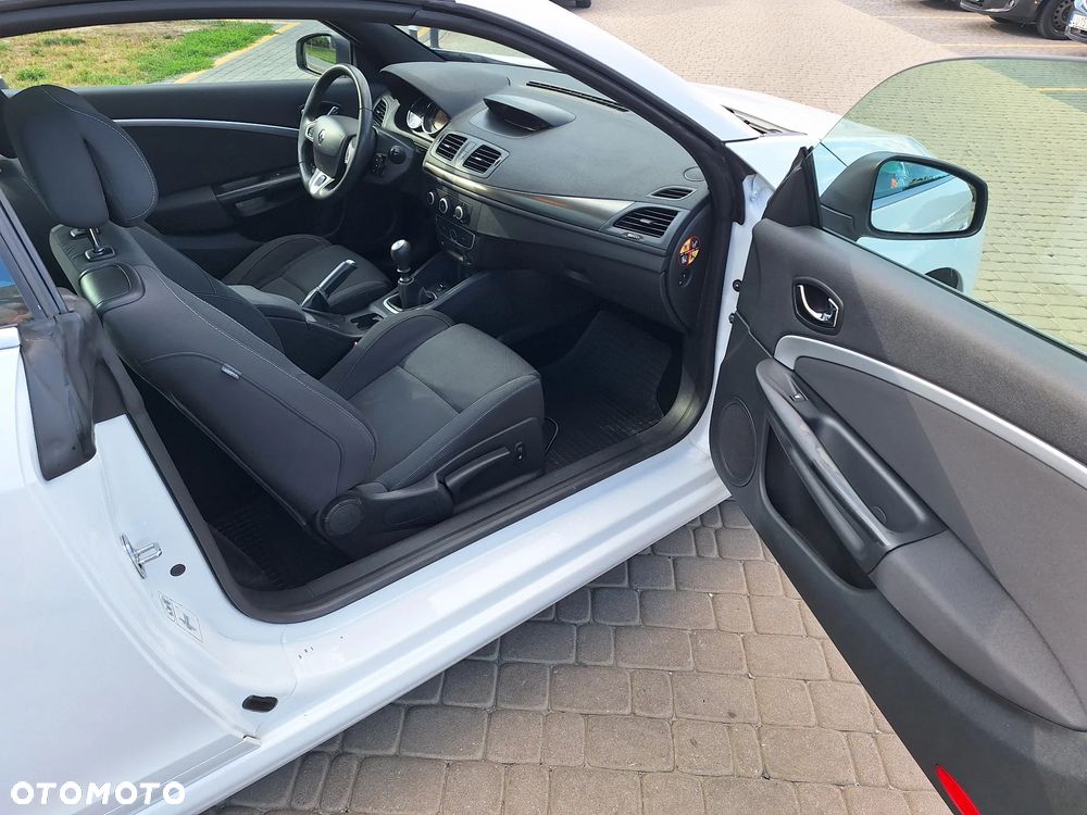 Renault Megane - 5