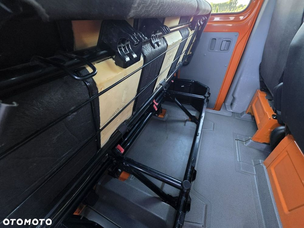 Volkswagen Crafter - 27