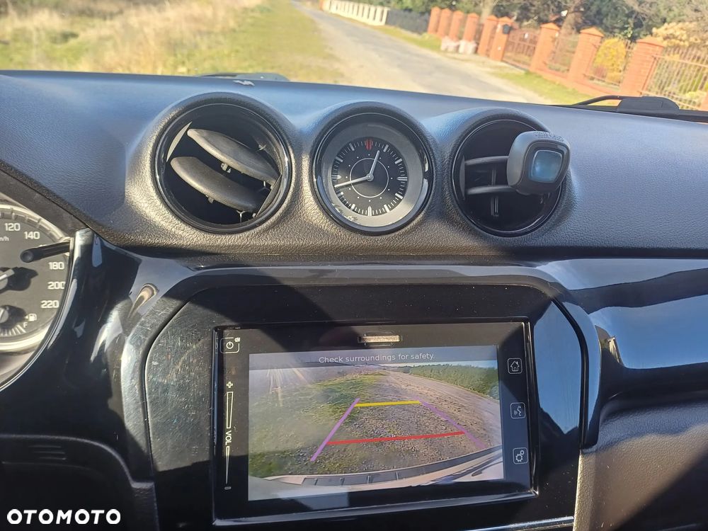 Suzuki Vitara 1.6 DDiS (4x4) Allgrip Comfort+ - 12