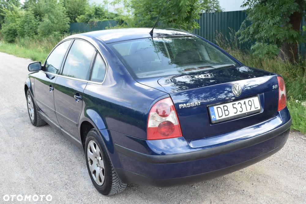 Volkswagen Passat 2.0 Comfortline - 6