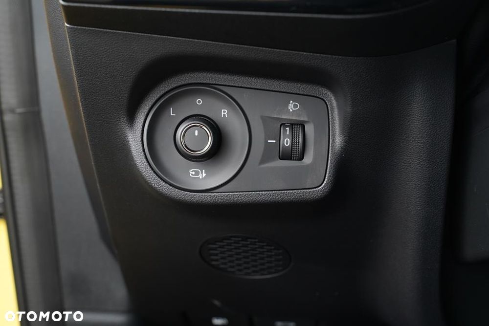 MG MG3 1.5 HEV+ Exclusive - 15