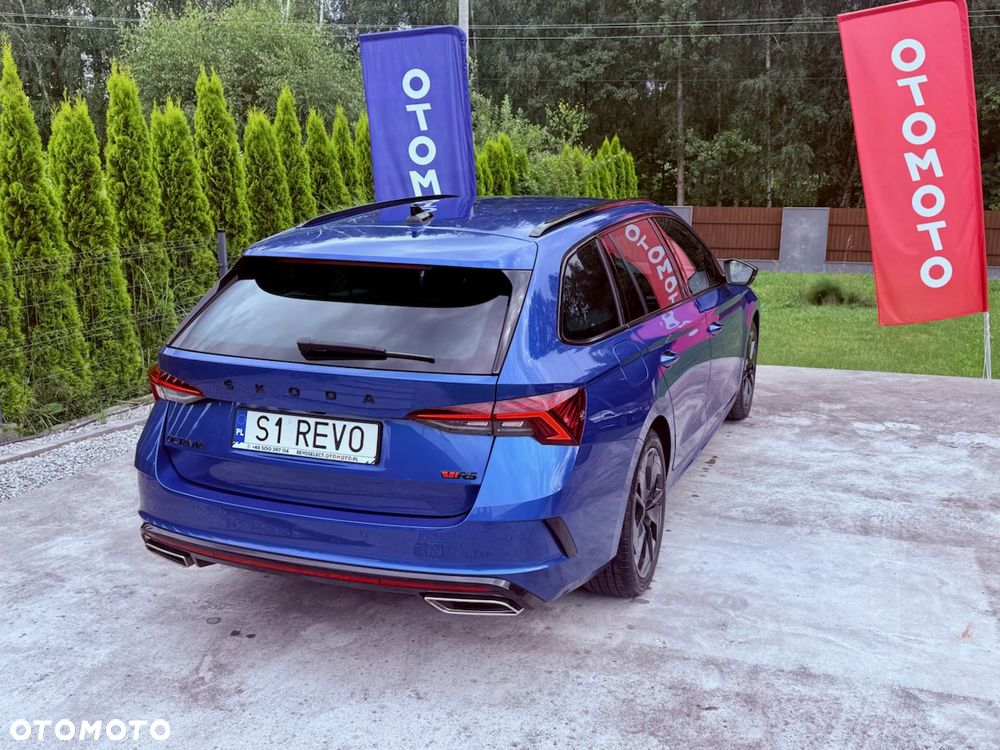 Skoda Octavia 2.0 TDI DSG 4x4 RS - 10