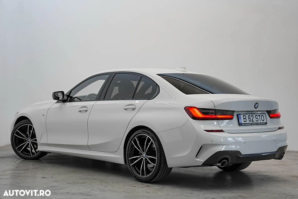 BMW Seria 3 318d Aut. M Sport - 14