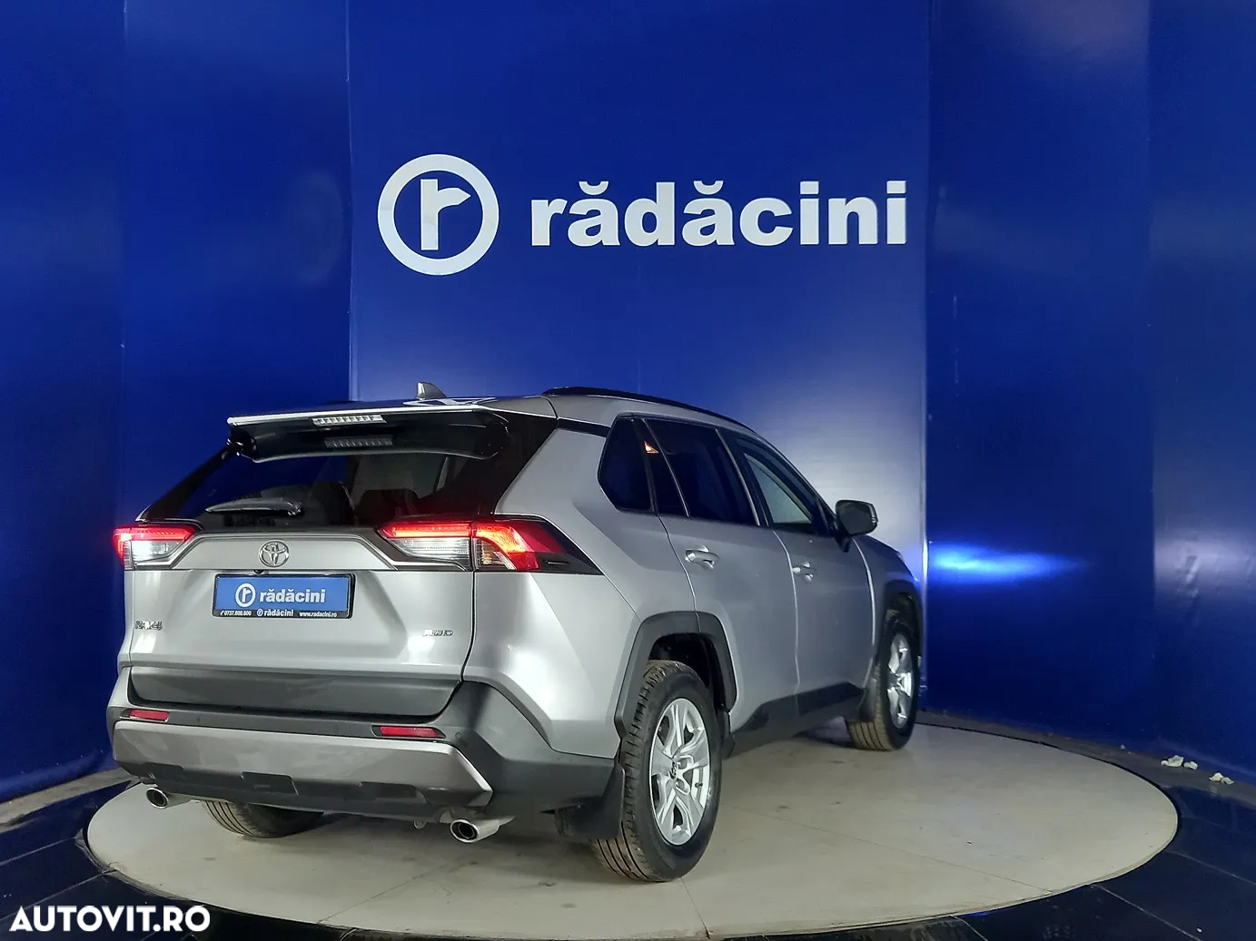 Toyota RAV4 - 7