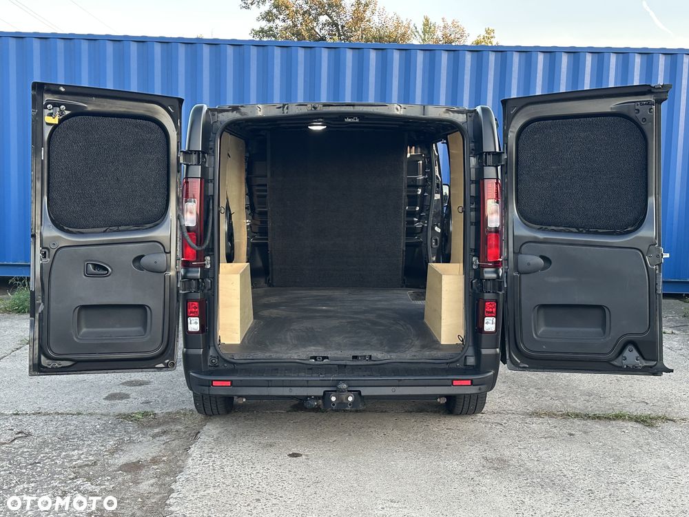 Renault Trafic - 19