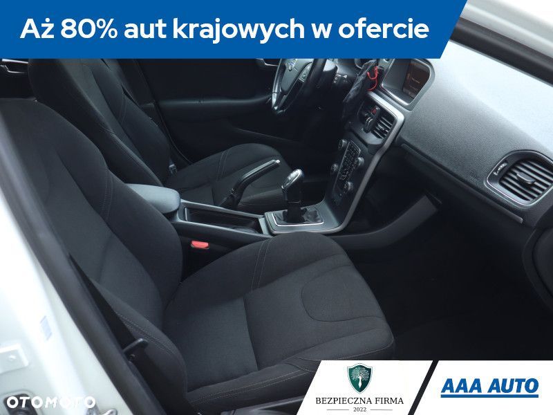 Volvo V40 - 11