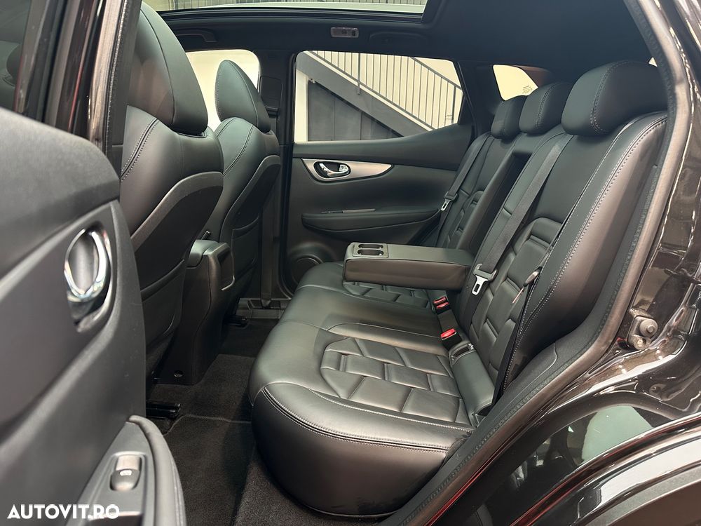 Nissan Qashqai 1.6 DCI TEKNA+ - 25