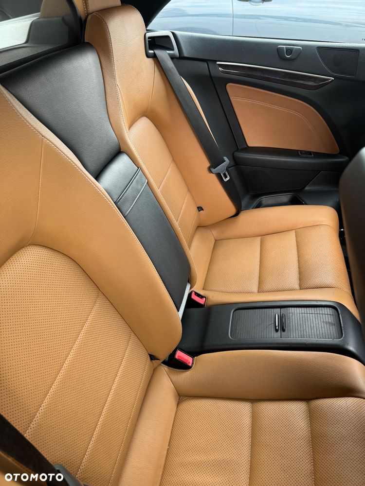 Mercedes-Benz Klasa E 400 Cabrio 7G-TRONIC - 14