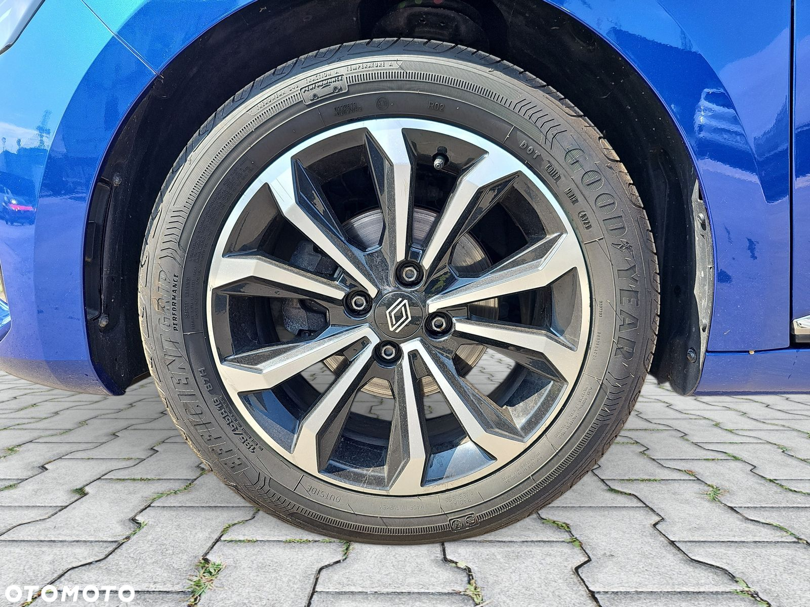 Renault Clio - 9