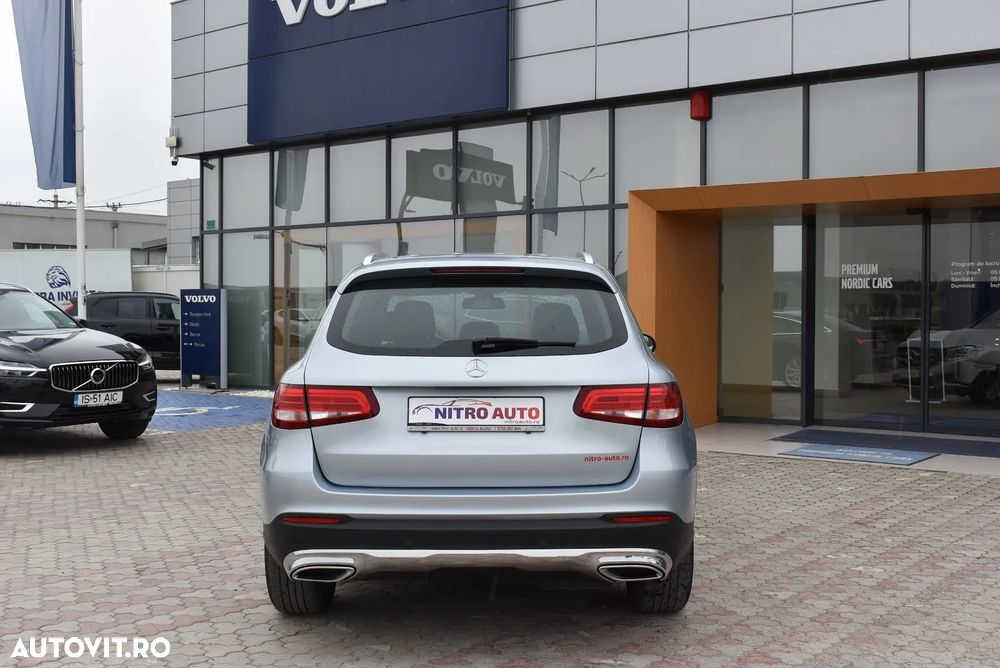 Mercedes-Benz GLC 220 d 4MATIC 9G-TRONIC - 5