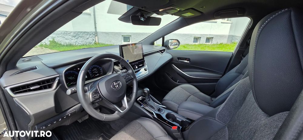 Toyota Corolla 1.8 HSD TS Dynamic - 13