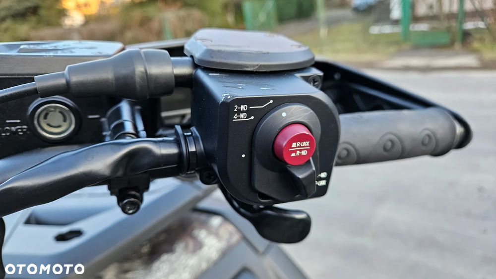 CFMoto CForce - 24