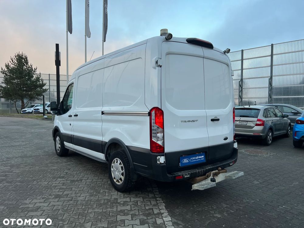 Ford Transit - 13