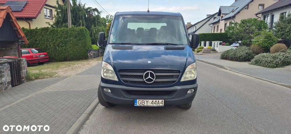 Mercedes-Benz Sprinter - 2