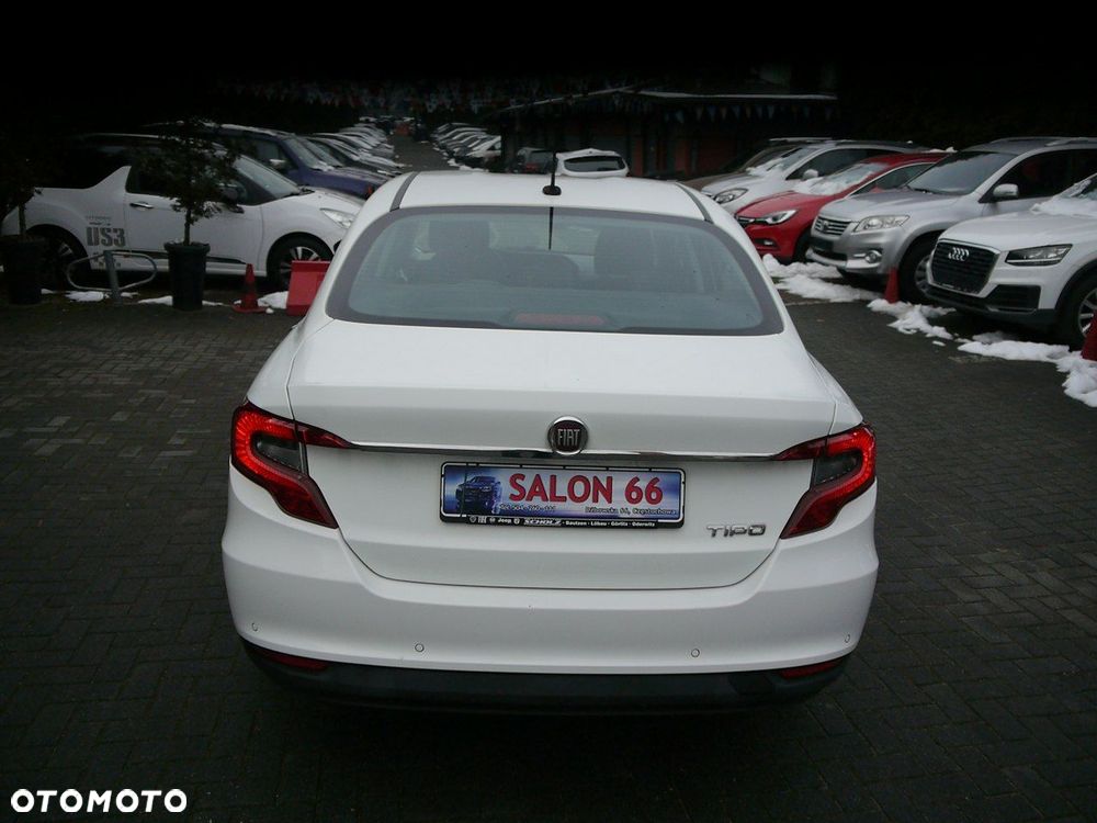 Fiat Tipo 1.6 MultiJet 16v Lounge - 12